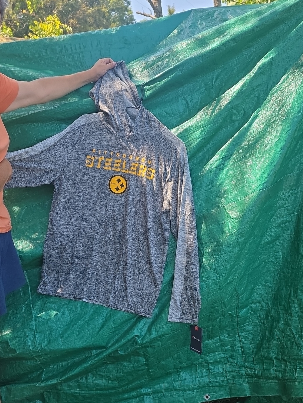 Fanatics Pittsburgh Steelers Gray Hooded Crewneck with Gold Logo
